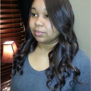 Meet your Posher, Candice